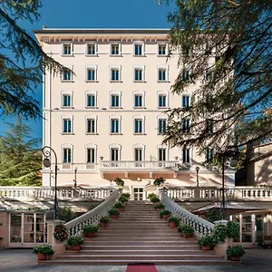 Helvetia Thermal Hotel