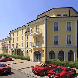 Palace Hotel